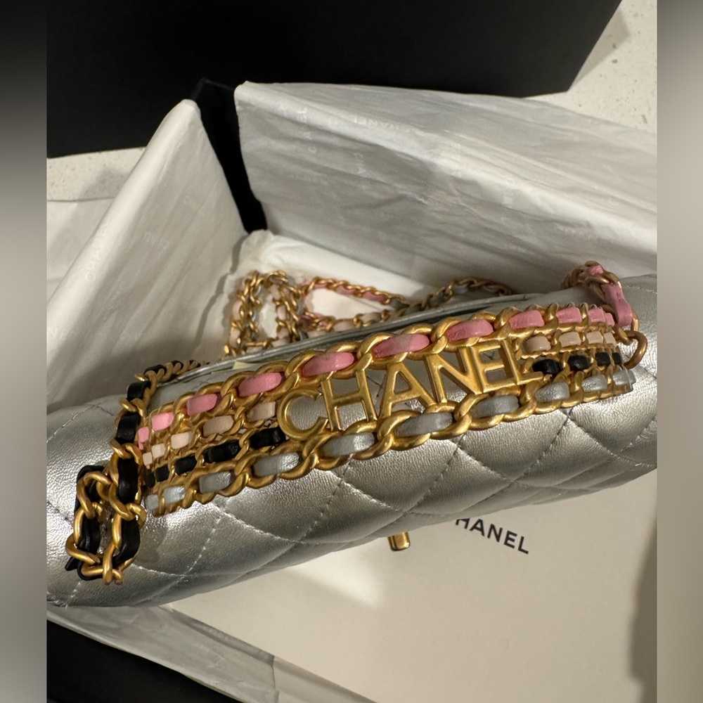 CHANEL Spell out Top Quilted Handle Mini bag - Picture 12 of 15